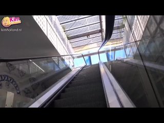 escalator